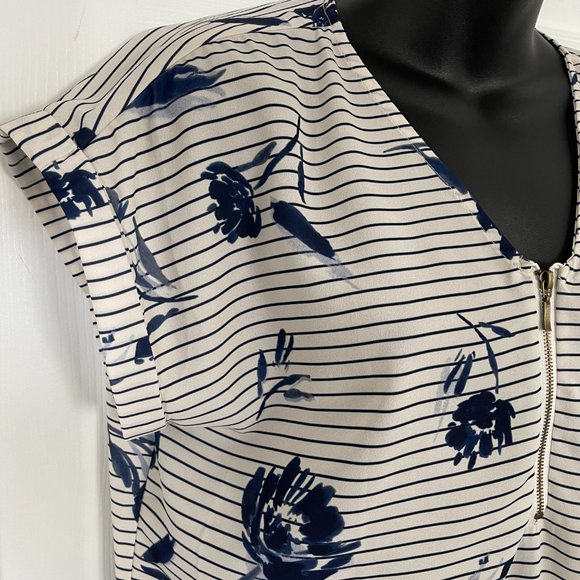 026 - NEW Point Zero Medium Top - Picture 3 of 11